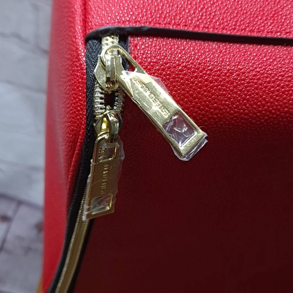 Estee Lauder Deep Red Hard Sided Case NWOT